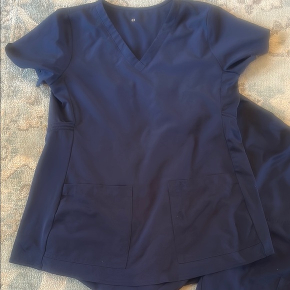 Med Couture Navy Blue MATERNITY Scrub Set- Small - Picture 2 of 5